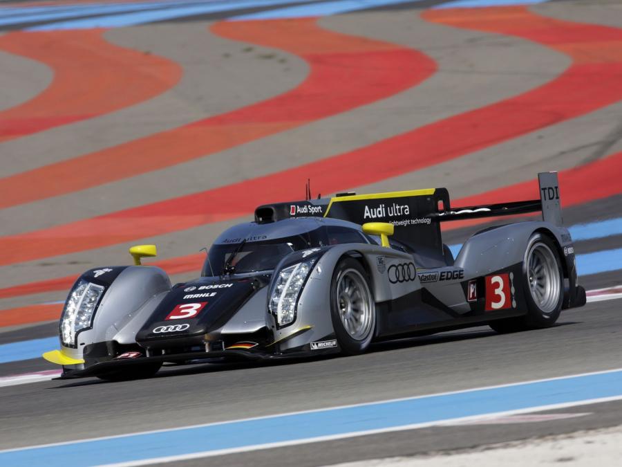 Audi R18 TDI 2011 года  (фото 4 из 77)